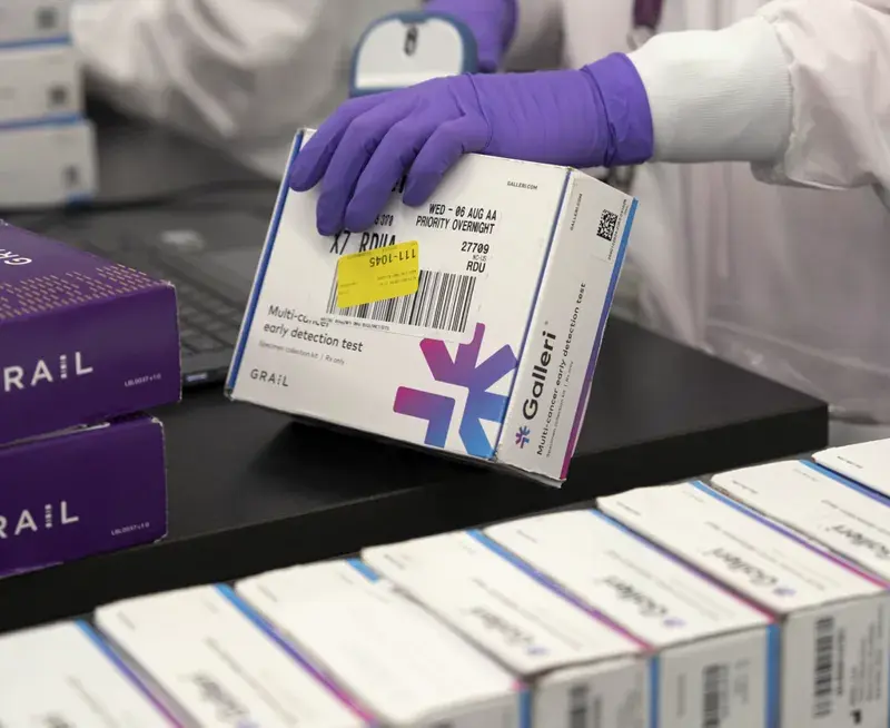 First-Of-Kind Cancer Blood Test Gets FDA Panel Advance