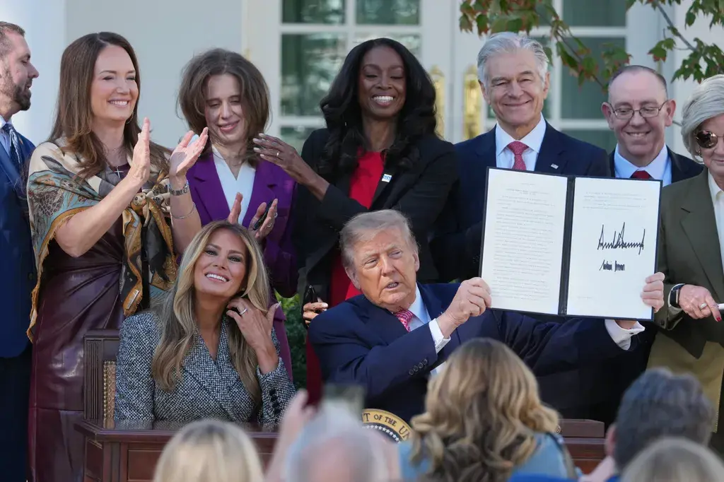 President Signs Order Aimed Boosting Women's Health Research, Backed By First Lady
