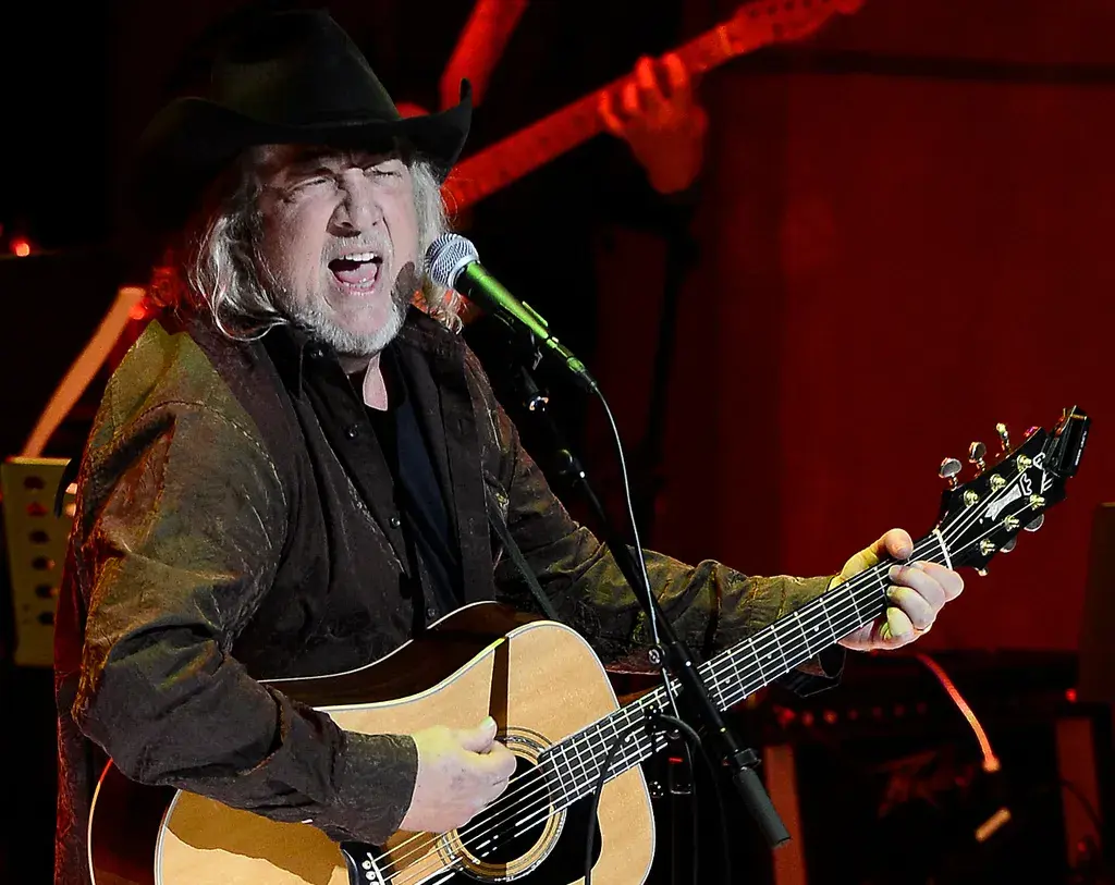 Country Music Hall Of Famer John Anderson Passes Away at 71