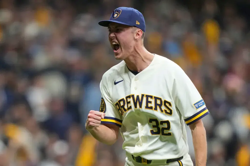 Milwaukee Brewers, Tampa Bay Rays Set To Battle For World Series Title