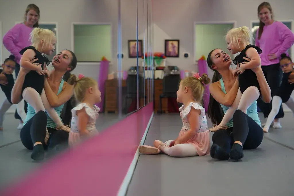 Midwest: Dance Arts For People With Physical Or Intellectual Disabilities
