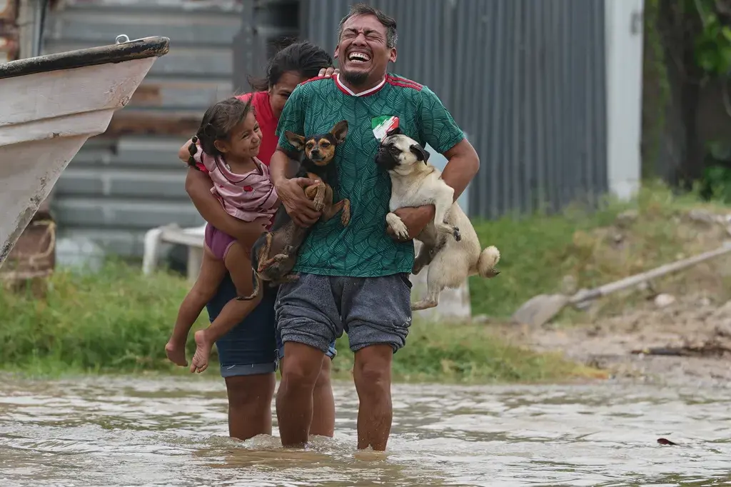 Hurricane Polo Bears Down On Mexico