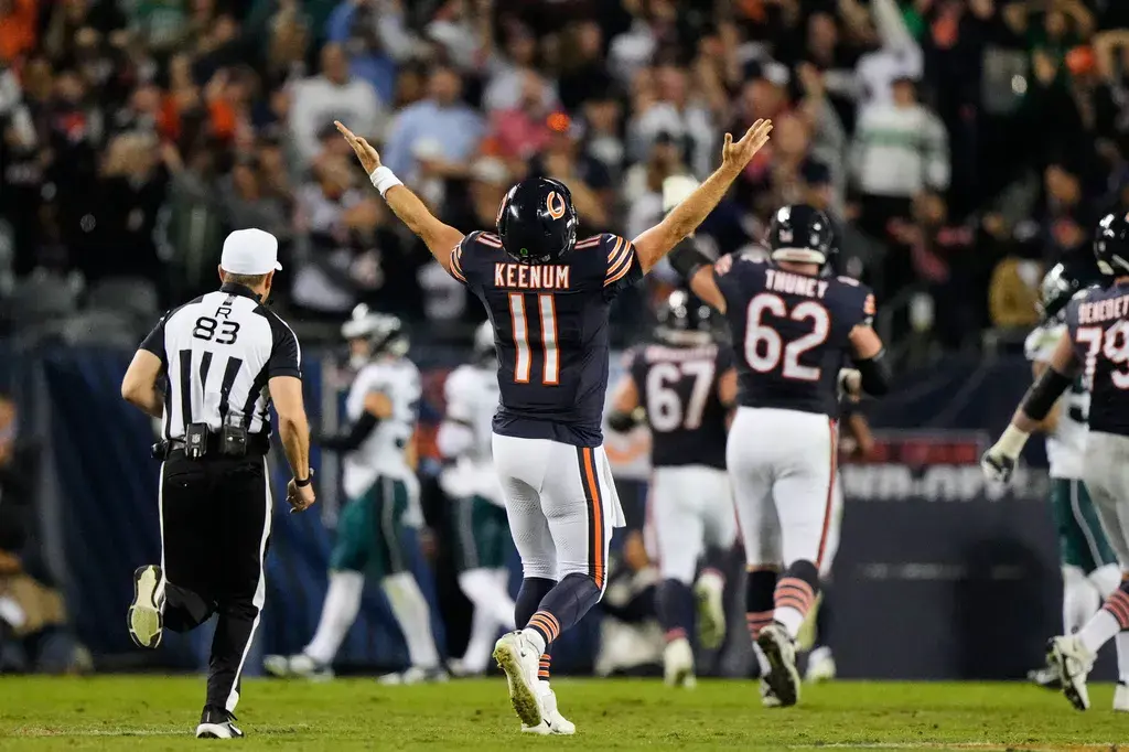 A Believer, Third-String Bears' Quarterback Case Keenum, 38, Makes Huge Plays