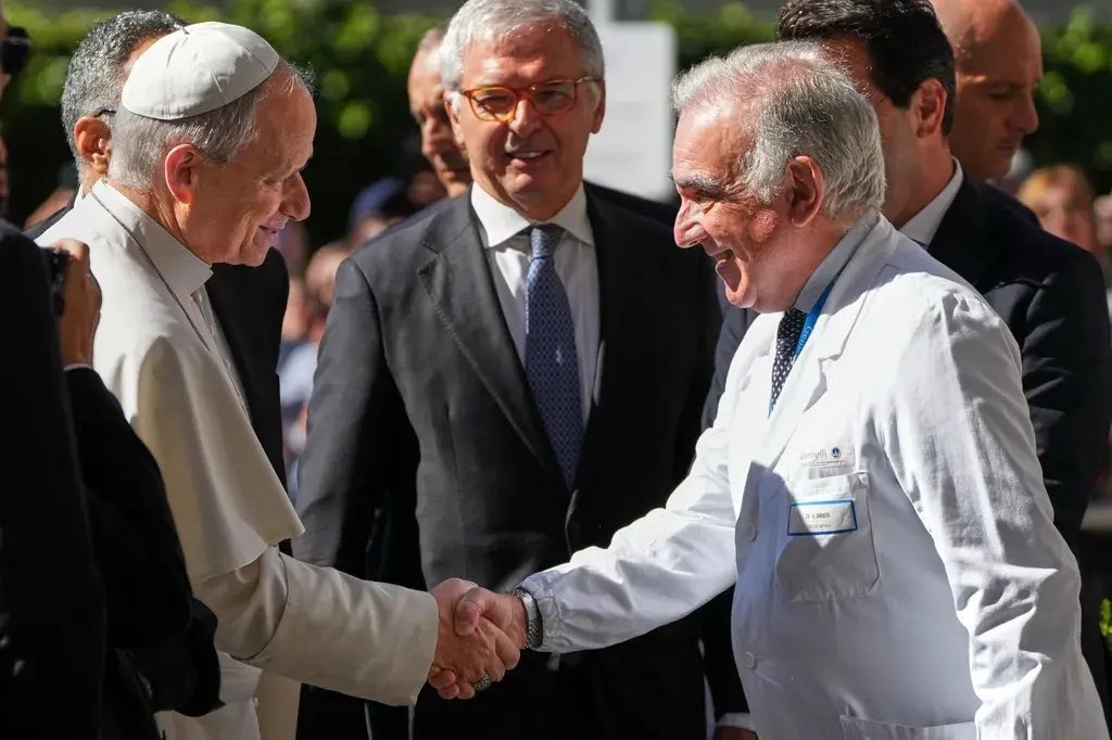 Pope Leo XIV Has Surgery To Remove Lung Nodule